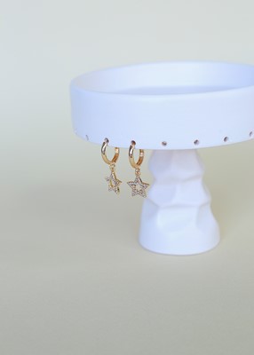 zirkon taşlı sallantılı minimal yıldız küpe