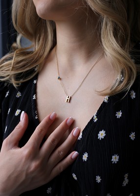 H harfli ve nazarlı çelik kolye