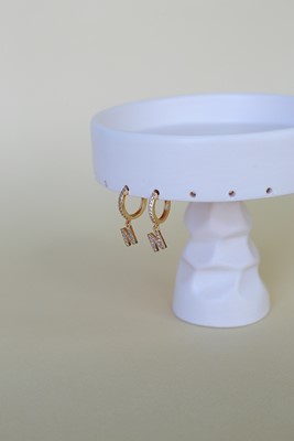 zirkon taşlı minimal n harf küpe