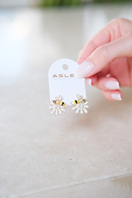 ARI DETAYLI PAPATYA TASARIM GOLD KÜPE