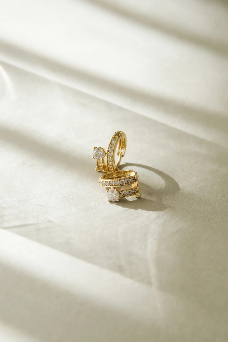 Büyük Taş Detaylı İkili Görünüm Minimal Halka Küpe