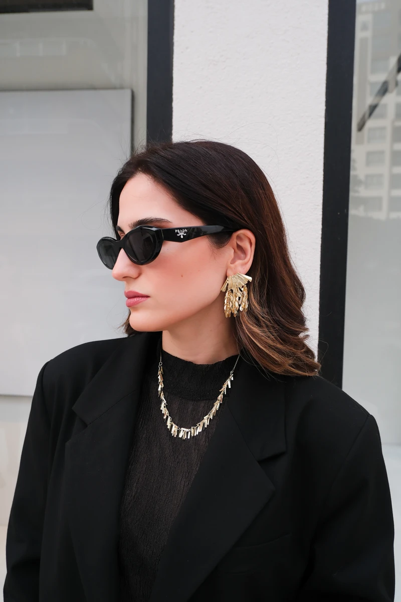 Çoklu Pul Sallantılı Tasarım Küpe