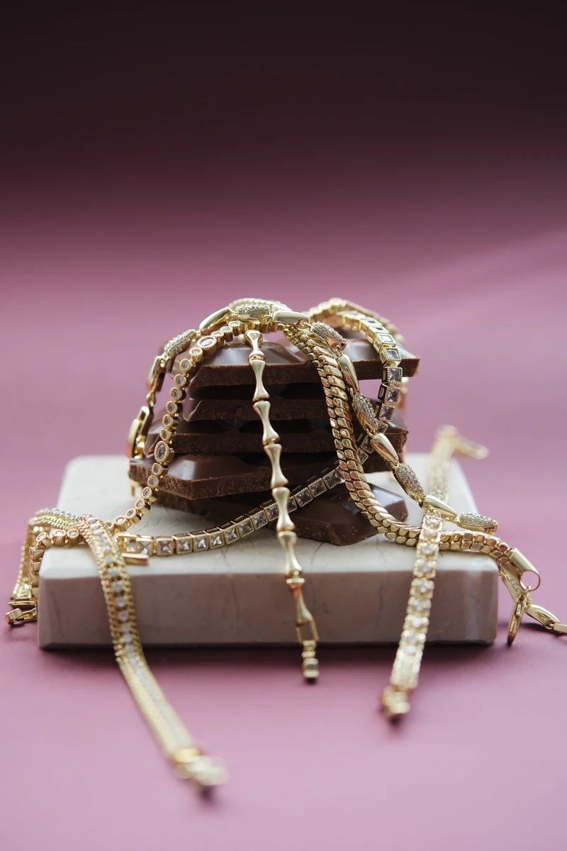 Metal Kemik Tasarım Gold Su Yolu Bileklik