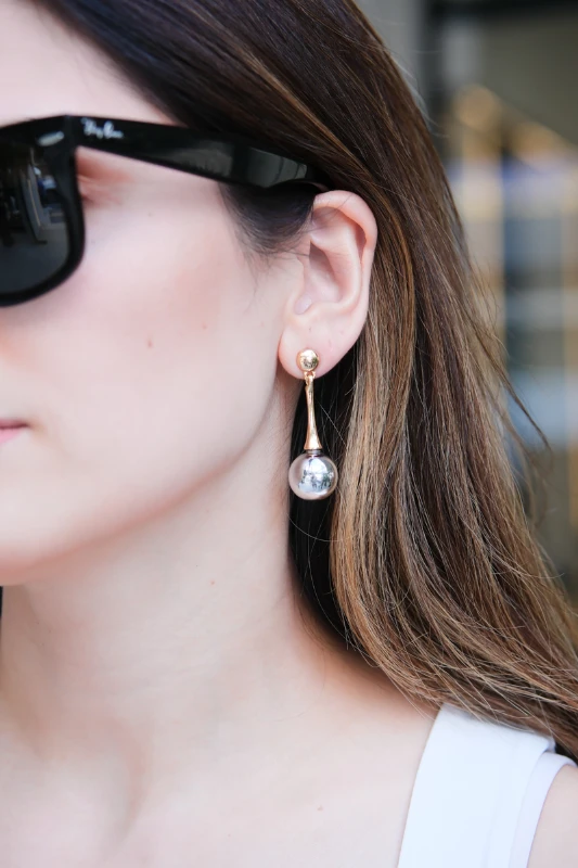 Gümüş Topçuk Detaylı Uzun Gold Küpe