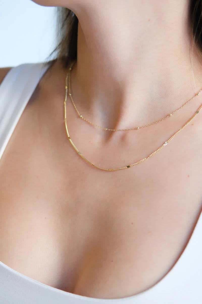 Araları Topçuk Detaylı Gold Zincir Kolye