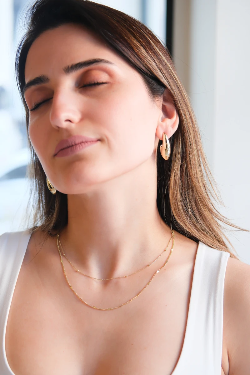 Araları Topçuk Detaylı Gold Zincir Kolye