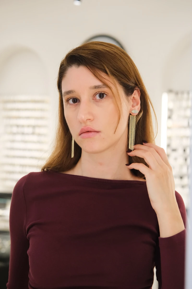 ZİNCİR DETAYLI GÖZ TASARIM GOLD KÜPE