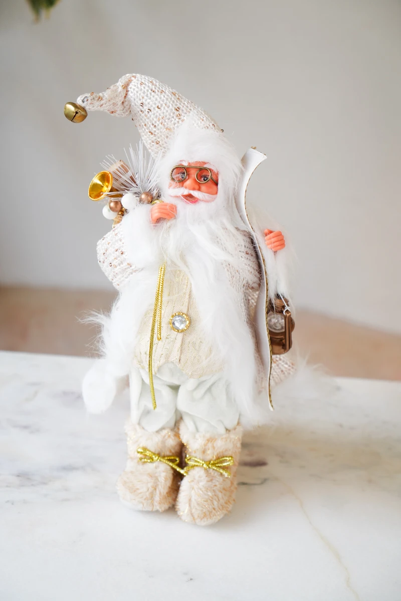 Örgü Kıyafetli Noel Baba