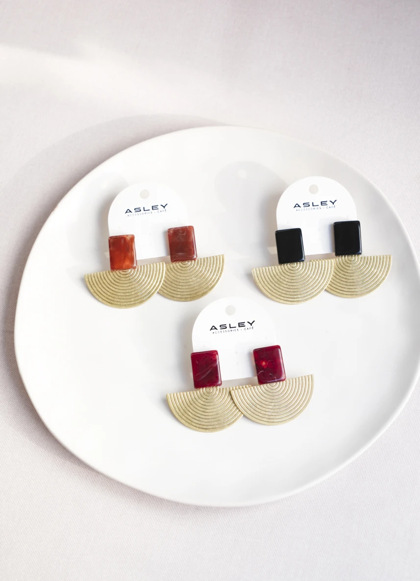 Yelpaze Tasarım Gold Küpe