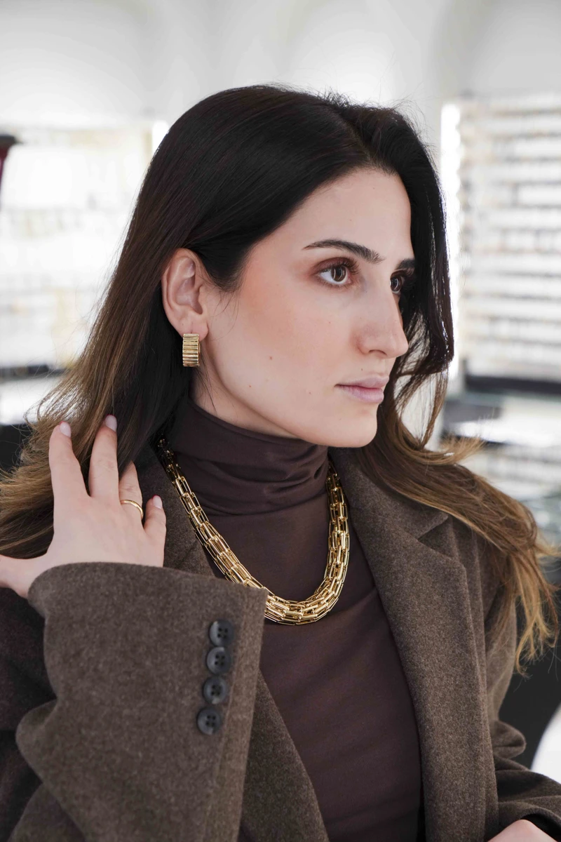 Çizgi Detaylı Kalın Gold Halka Küpe