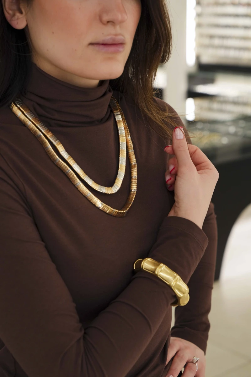 İki Renkli Üçgen Plaka Tasarım Kolye