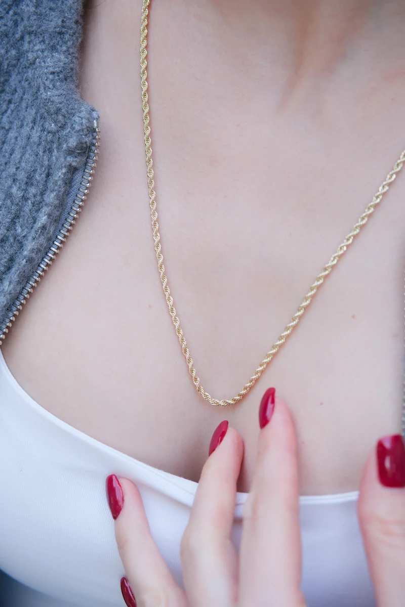 İnce Burgu Zincir Tasarım Uzun Gold Kolye