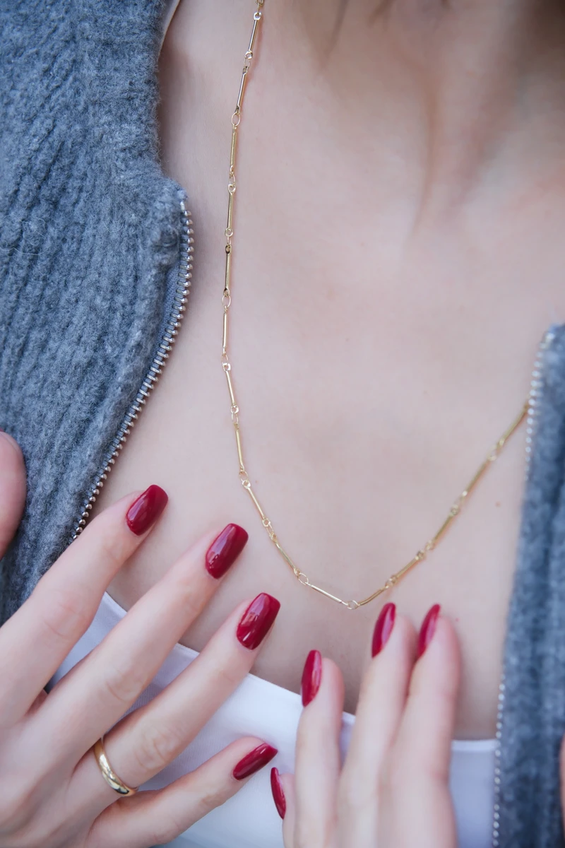 İnce Şerit Sıralı Uzun Gold Kolye