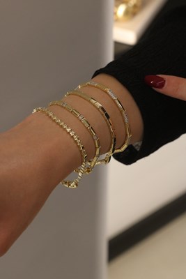 Taşlı Taşsız Üçgen Boru Tasarım Su Yolu Bileklik