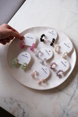 Renkli Boru Boncuk Sıralı C HALKA Küpe