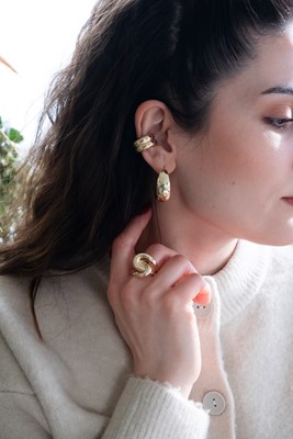 Çift Halka Görünümlü Büyük Kıkırdak Küpe