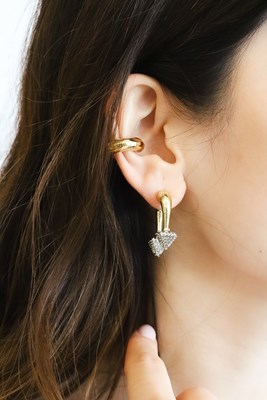 Piramit Tasarım Küpe