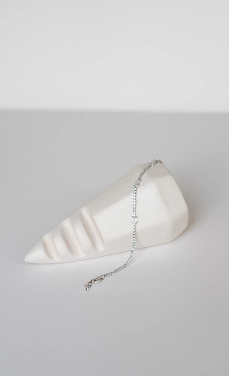 İnce Baget Taş Detaylı Su Yolu Bileklik