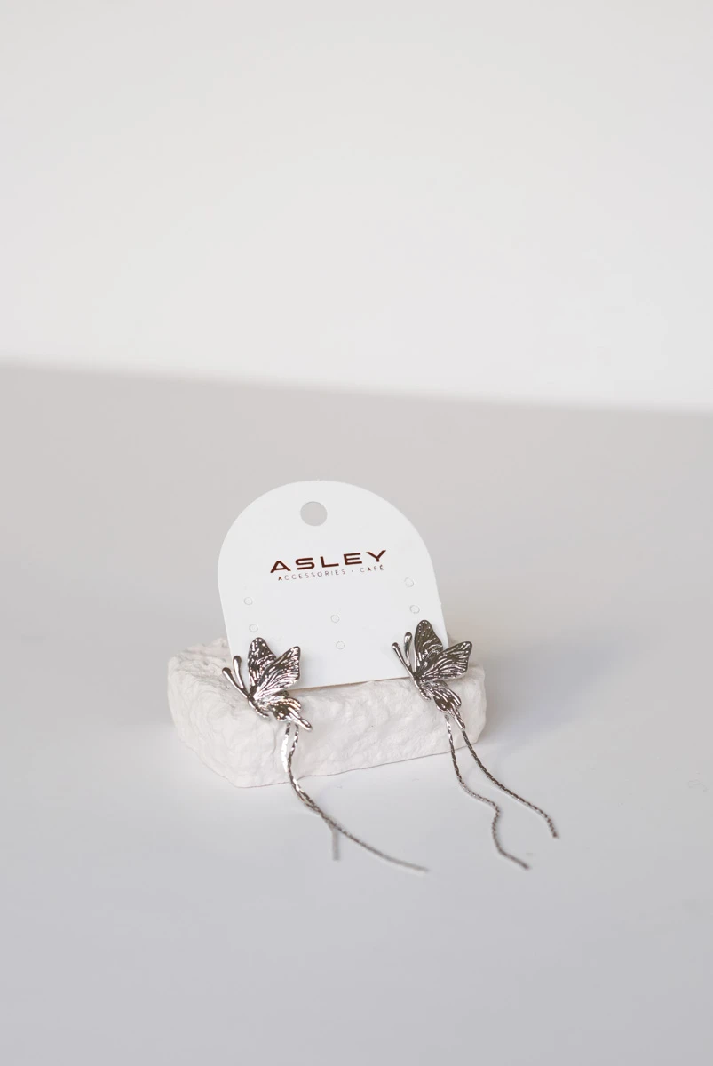 Kelebek Detaylı Zincir Tasarım Hayalet Küpe