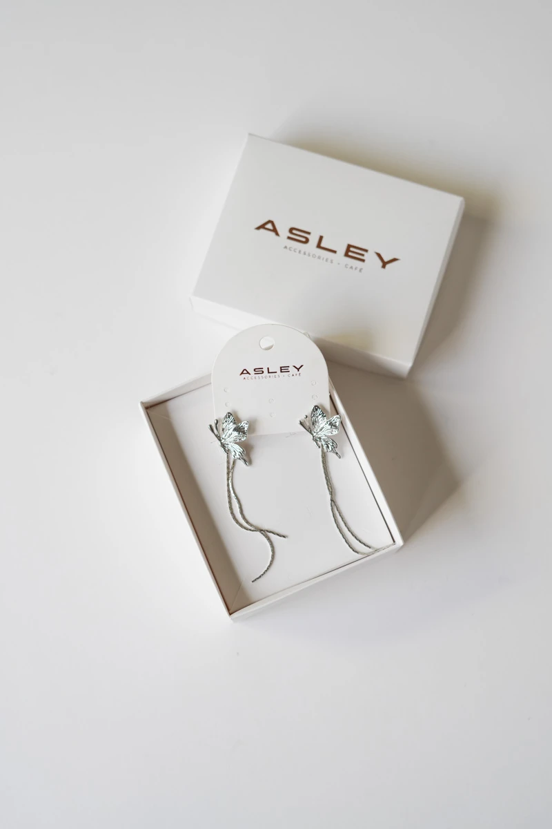 Kelebek Detaylı Zincir Tasarım Hayalet Küpe