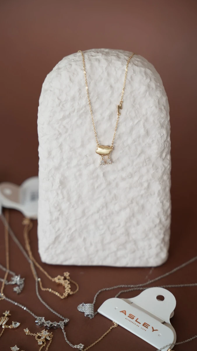 Bulut Detaylı Mat İnce Kolye