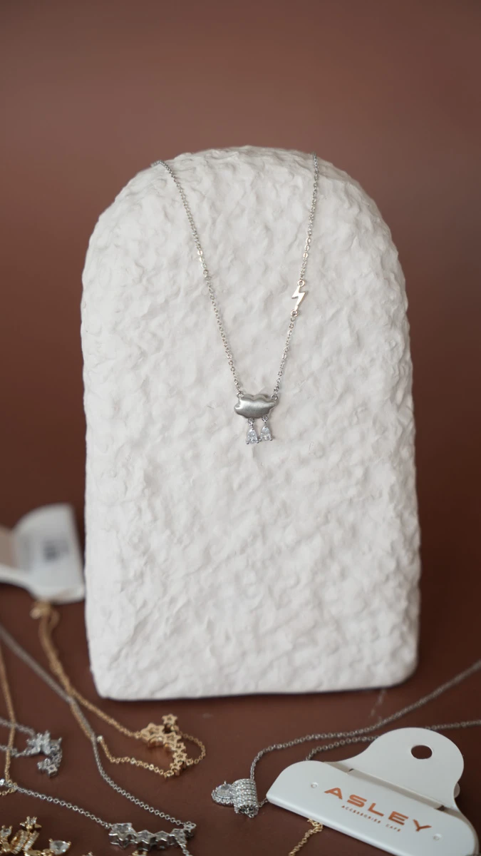 Bulut Detaylı Mat İnce Kolye