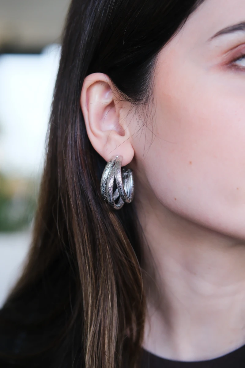 Dokulu Kafes Tasarım Mat Gümüş Küpe