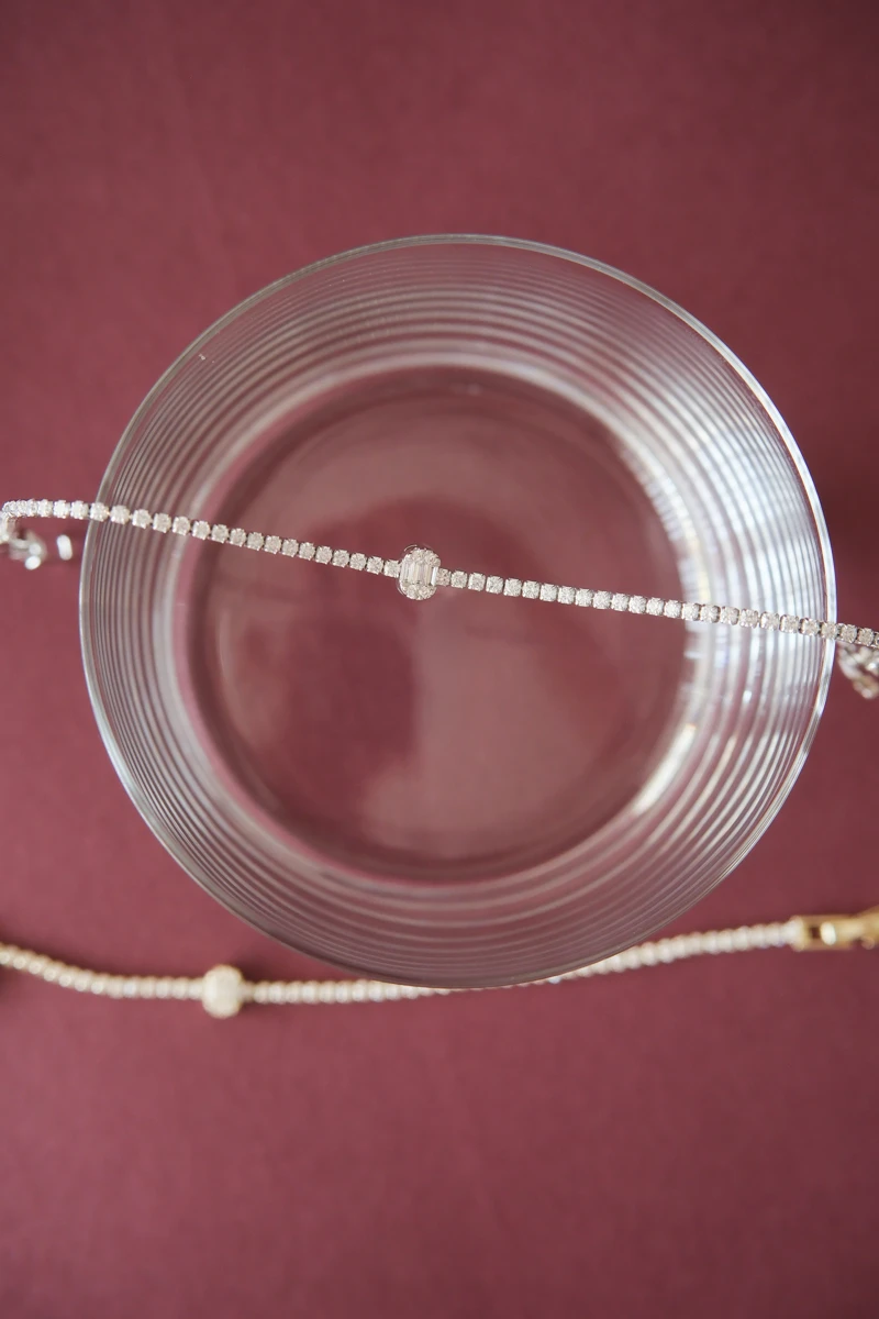 Oval Baget Taş Detaylı Gümüş Su Yolu Bileklik