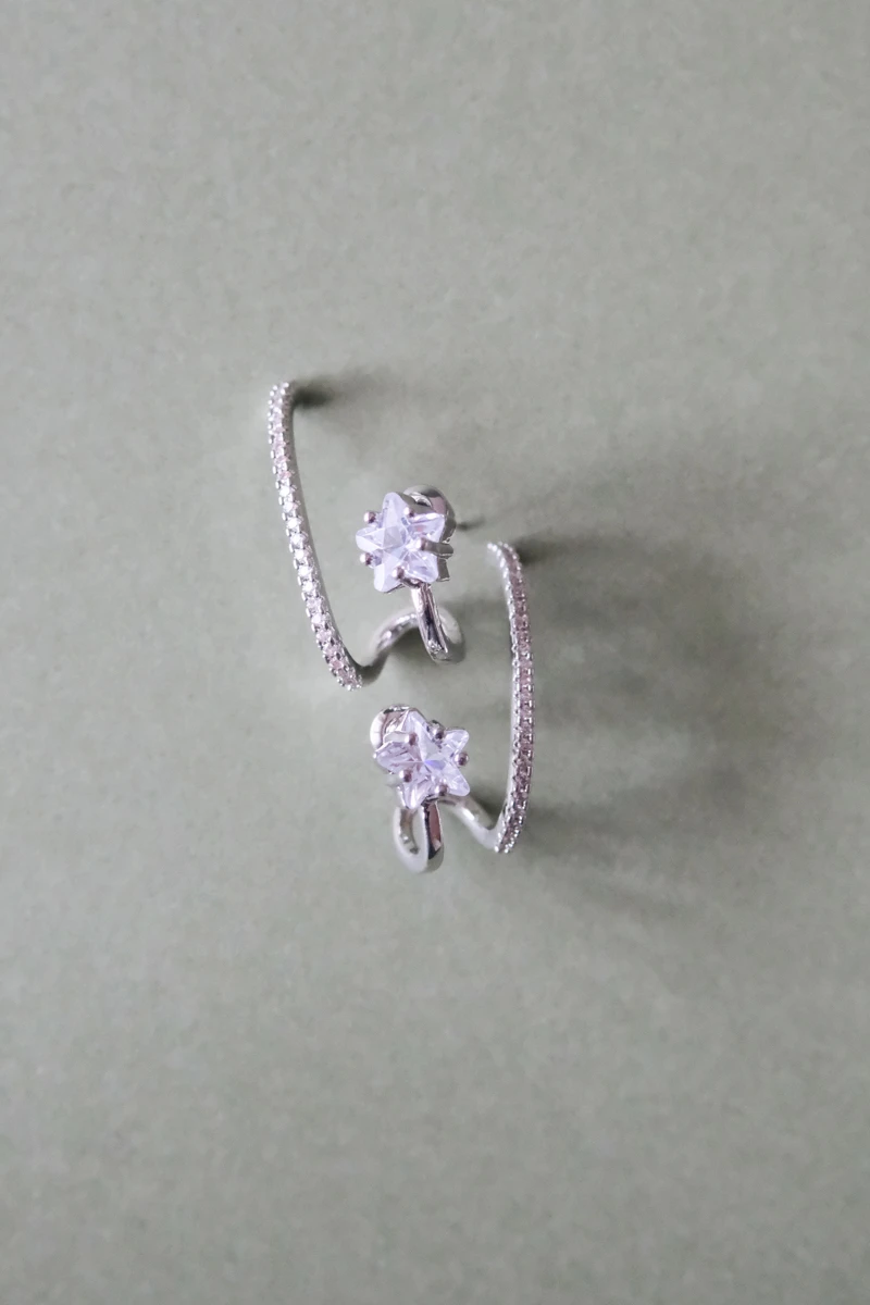 Yıldız Taş Detaylı İkili Görünüm Gümüş Küpe