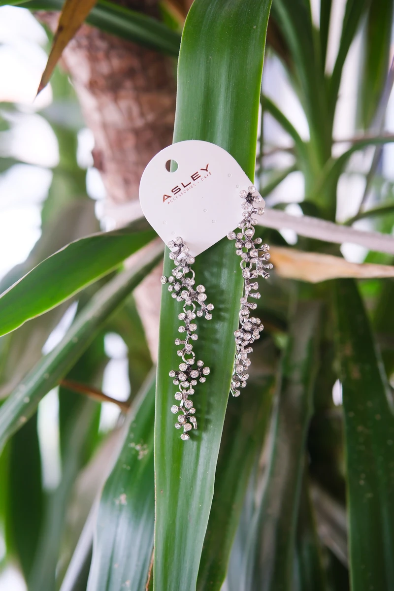 Yuvarlak Taşlı Dal Tasarım Uuzn Gümüş Küpe