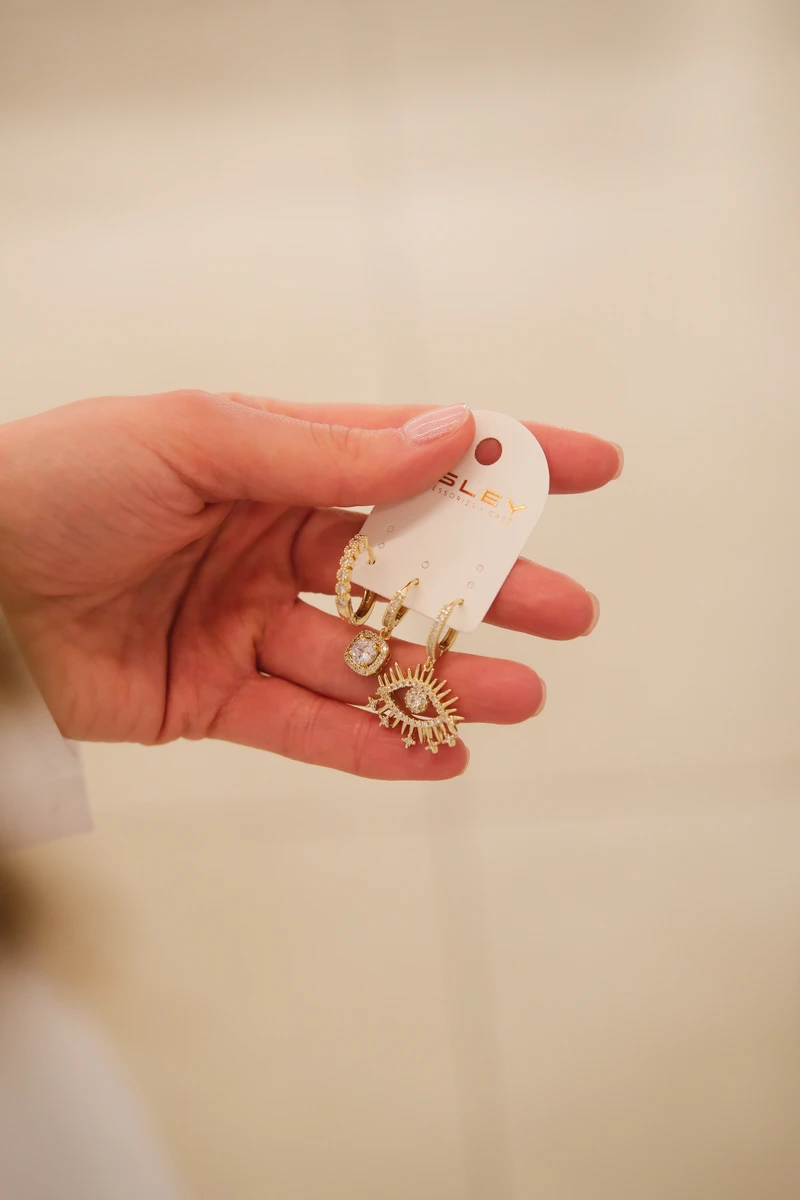 Göz Ve Oval Baget Taş Detaylı Üçlü Gold Küpe Seti