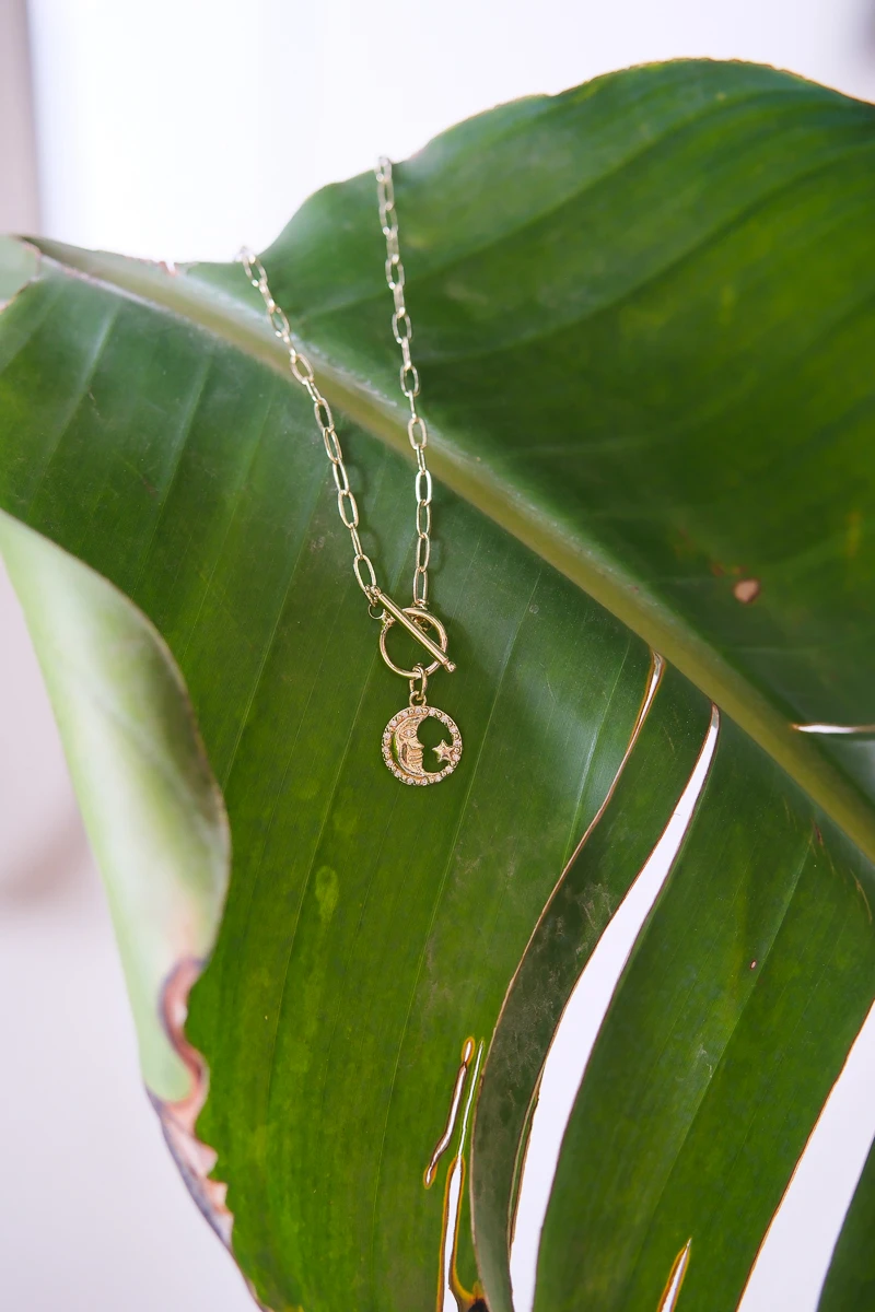 Ay Yıldız Detaylı Gold Kolye